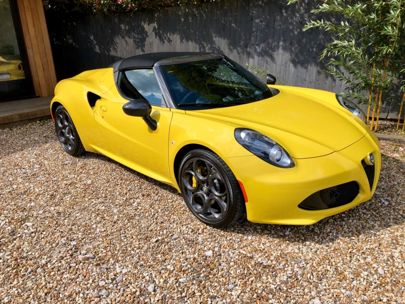 Alfa Romeo 4C Spider