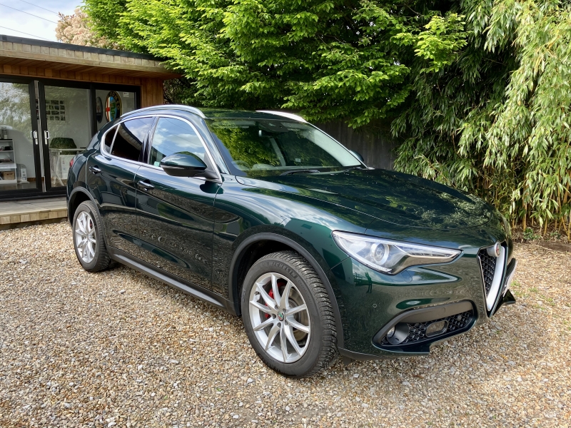 Alfa Romeo Stelvio Speciale 