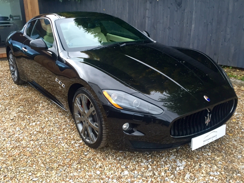 Maserati  Granturismo S MC Shift