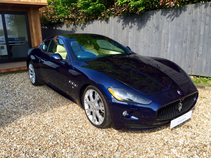 Maserati  Granturismo S MC Shift 