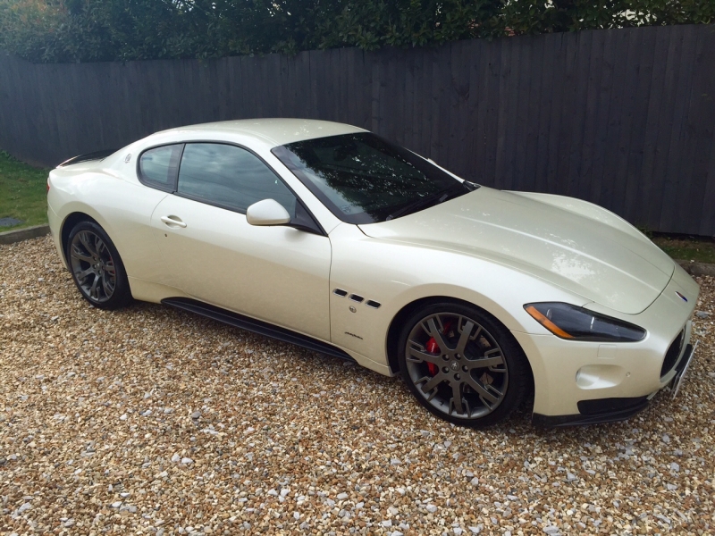 Maserati  Granturismo S MC Shift 