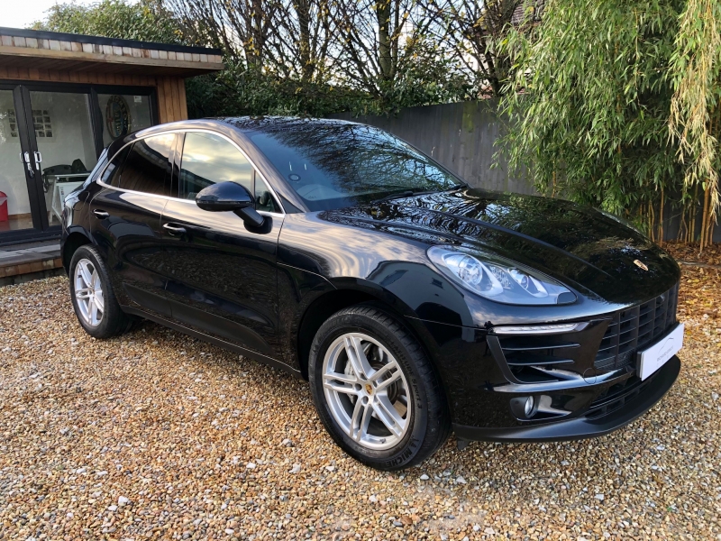 Porsche Macan S