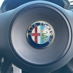 Alfa Romeo 4C Coupe Launch Edition 