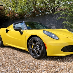 Alfa Romeo 4C Spider