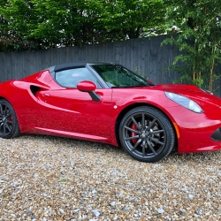 Alfa Romeo 4C Spider