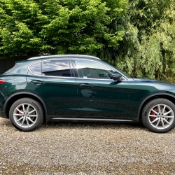 Alfa Romeo Stelvio Speciale 