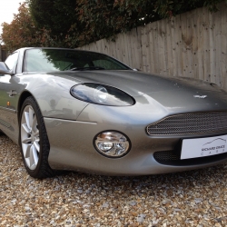 Aston Martin DB7 5.9 V12 Automatic 