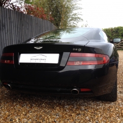 Aston Martin DB9 6.0 V12