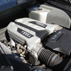 Audi R8 Manual