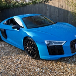 Audi R8 V10 Plus