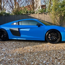 Audi R8 V10 Plus