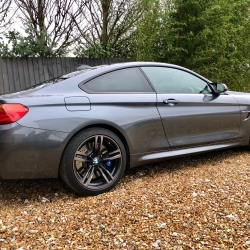 BMW M4 