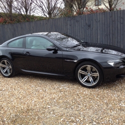 BMW M6 5.0 V10