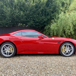 Ferrari California T