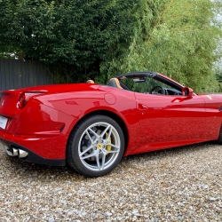 Ferrari California T