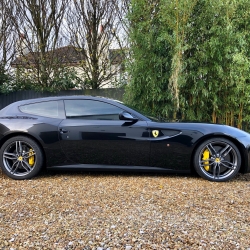 Ferrari FF