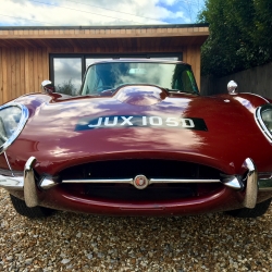 Jaguar E Type