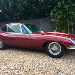 Jaguar E Type