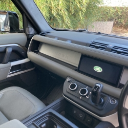 Land Rover Defender 110 First Edition