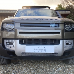 Land Rover Defender 110 First Edition