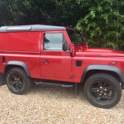 Land Rover Defender 90 XS