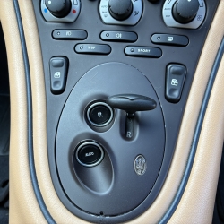 Maserati 4200 