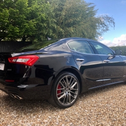 Maserati Ghibli Gransport 