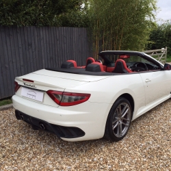 Maserati  Grancabrio MC