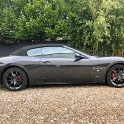 Maserati Grancabrio Sport