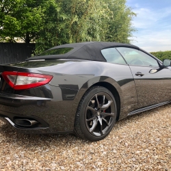 Maserati Grancabrio Sport