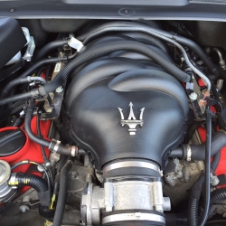 Maserati  Granturismo S MC Shift 