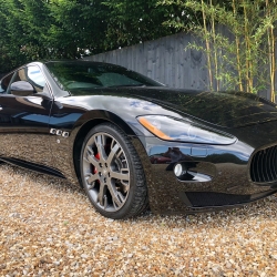 Maserati Granturismo S MC Shift