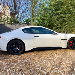 Maserati Granturismo S MC Shift