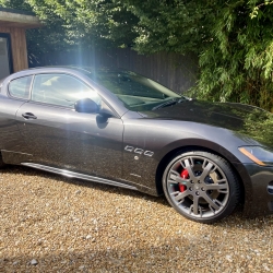 Maserati Granturismo S MC Shift