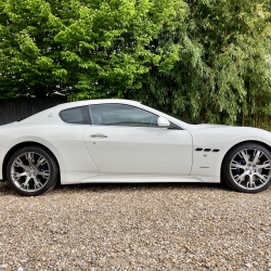 Maserati Granturismo S MC Shift