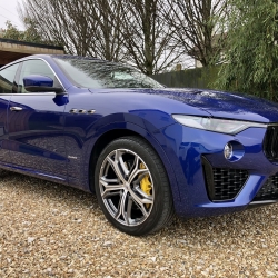 Maserati Levante Gransport 