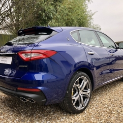 Maserati Levante Gransport 