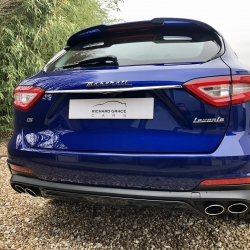 Maserati Levante Gransport 