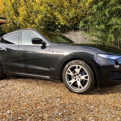 Maserati Levante S Gransport 