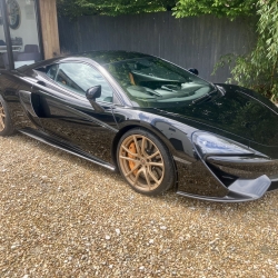 McLaren 570S