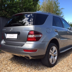 Mercedes M Class ML 300 CDi Sport Blu Efficiency
