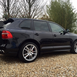 Porsche Cayenne GTS 