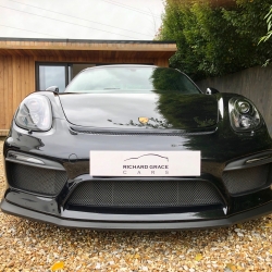 Porsche Cayman GT4