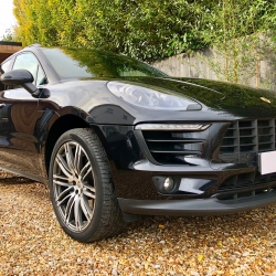 Porsche Macan S