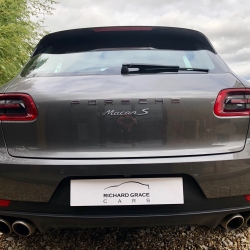 Porsche Macan S