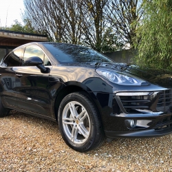 Porsche Macan S