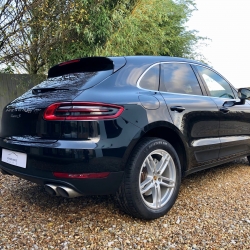 Porsche Macan S