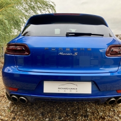 Porsche Macan S