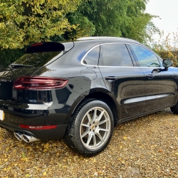 Porsche Macan S