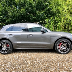 Porsche Macan Turbo